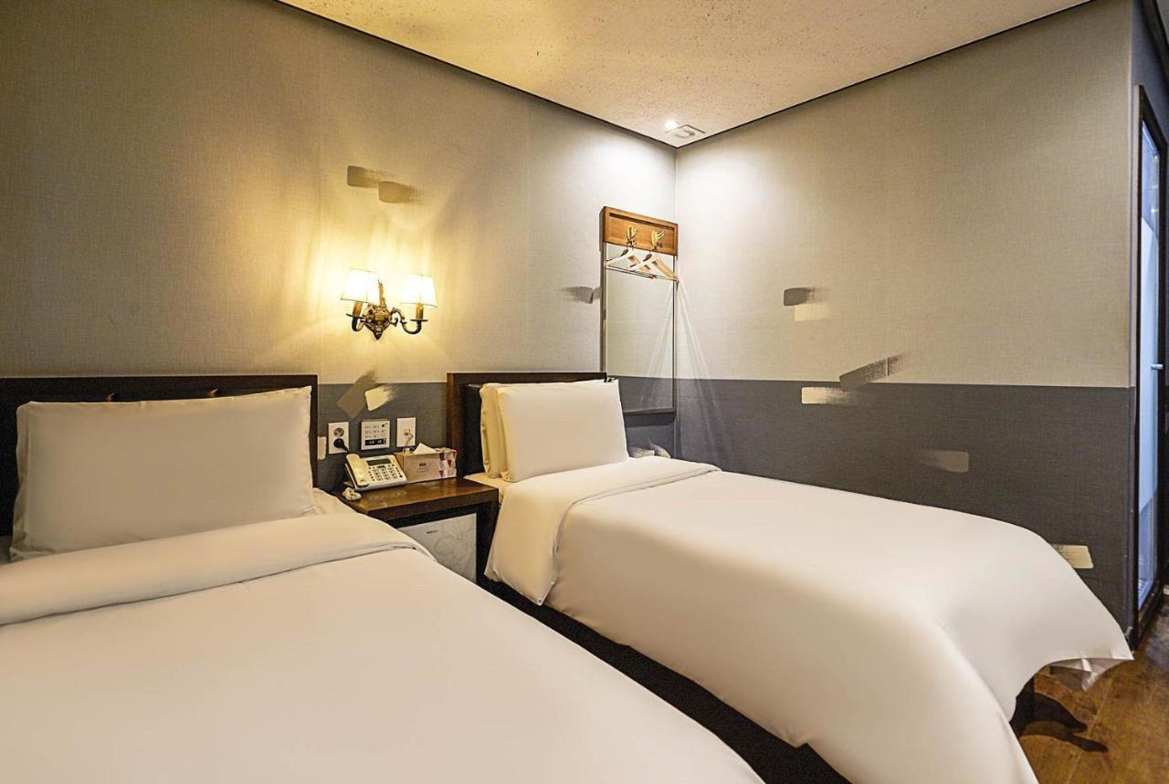 Friendly Dh Naissance Hotel By Mindrum Group Seul Exterior foto