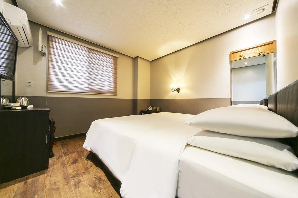Friendly Dh Naissance Hotel By Mindrum Group Seul Exterior foto